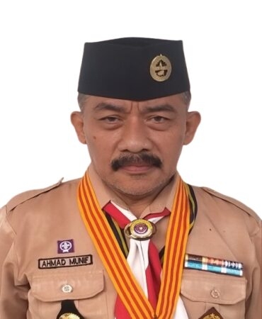 Drs. Ahmad Munif, M.Pd.